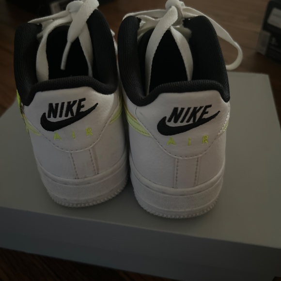 Nike Air Force 1 Low GS - Picture 6 of 7